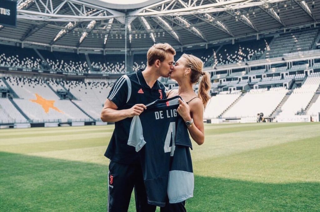 juventus-stadium-fidanzata-de-ligt