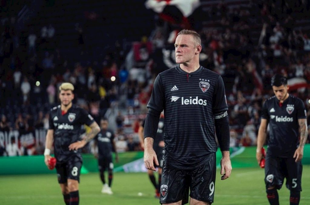 rooney-ricasca-altra-volta-avvistao-mora-5-mattina