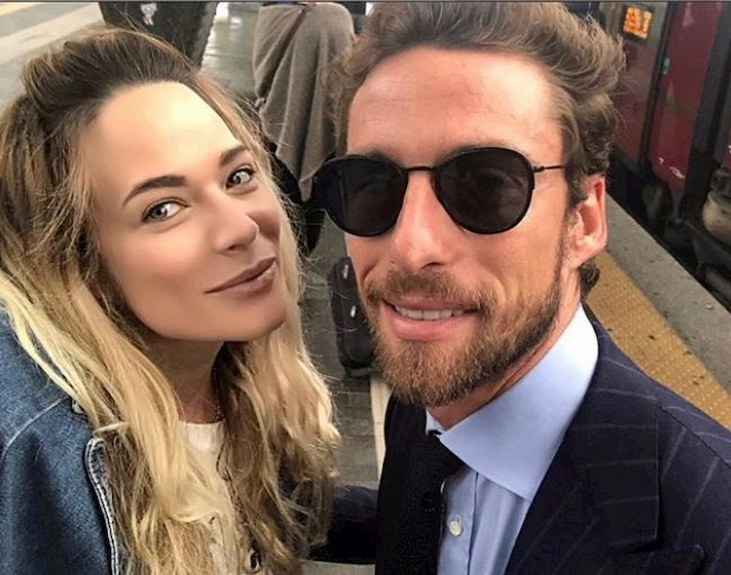 laura-chiatti-incontro-stazione-marchisio