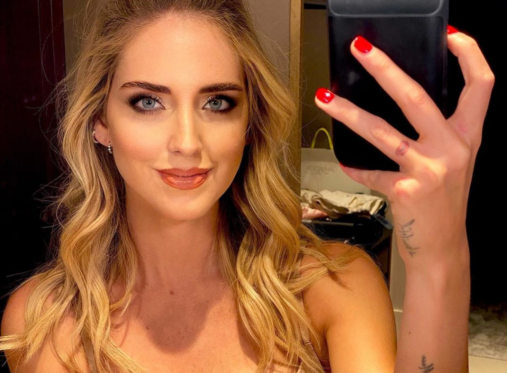 chiara-ferragni-reggiseno