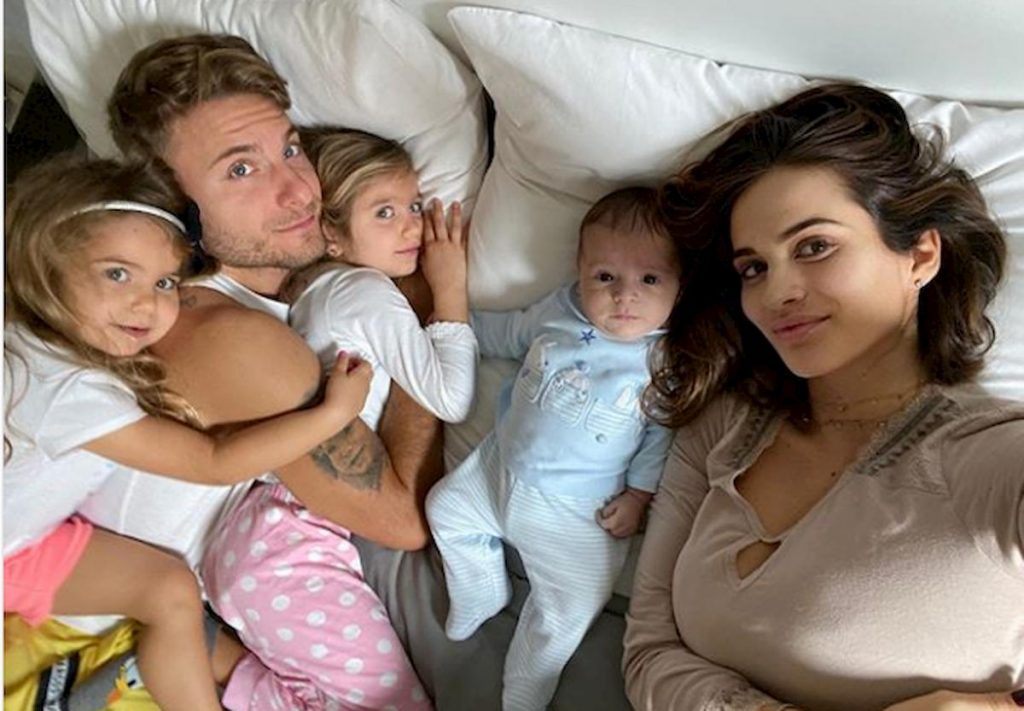 jessica-melena-con-immobile-e-figli