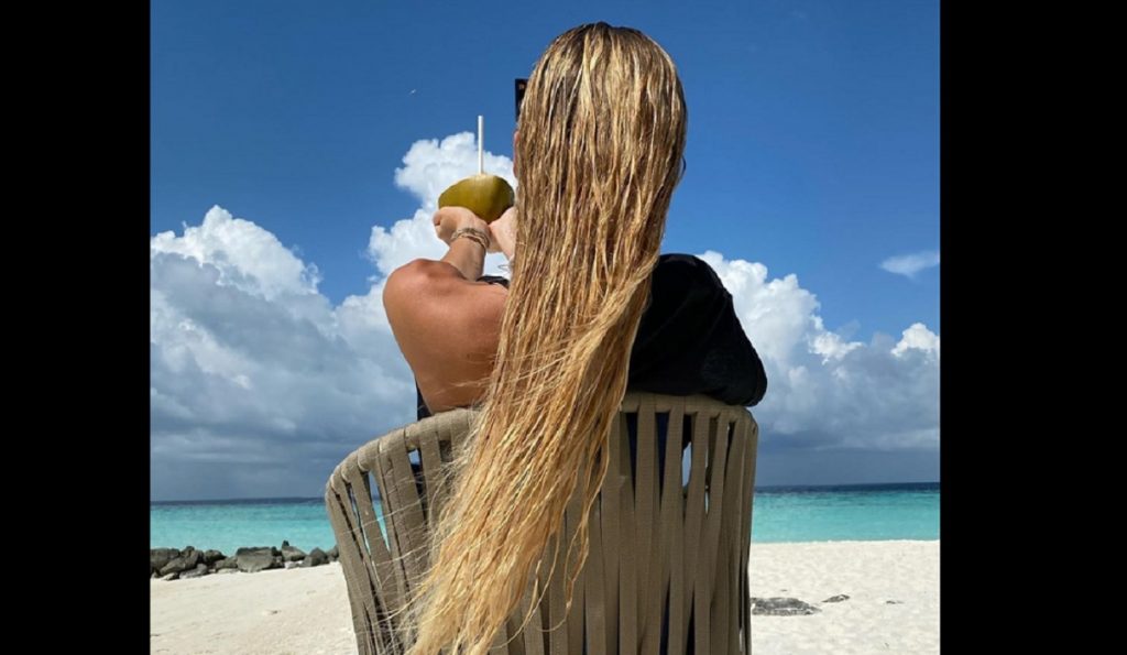 ilary-blasi-maldive-cocco