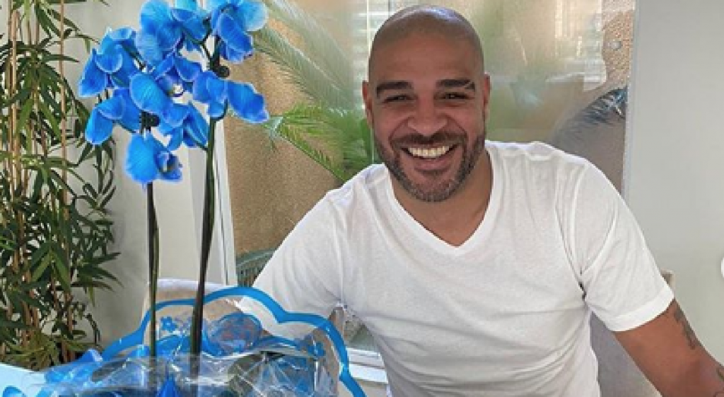 adriano-riceve-il-regalo-di-compleanno-in-anticipo
