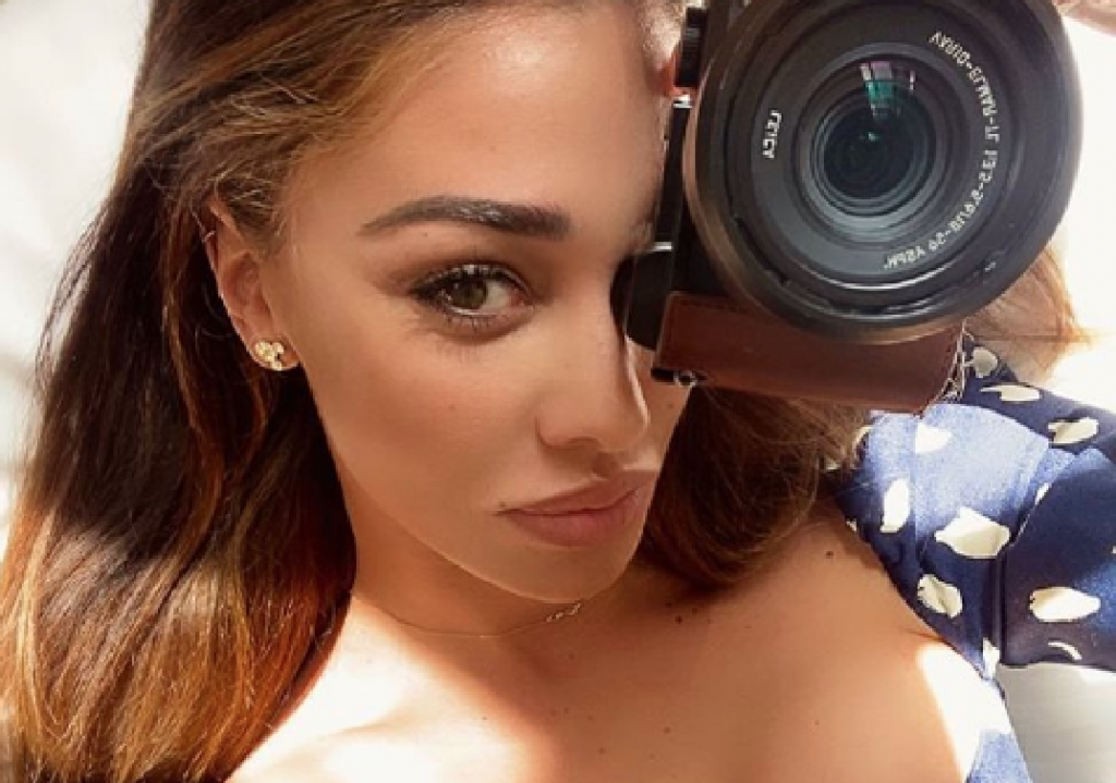 belen-rodriguez-il-click-fa-impazzire-i-fan
