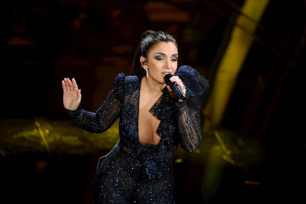 sanremo-2020-incidente-sexy-per-elettra-lamborghini