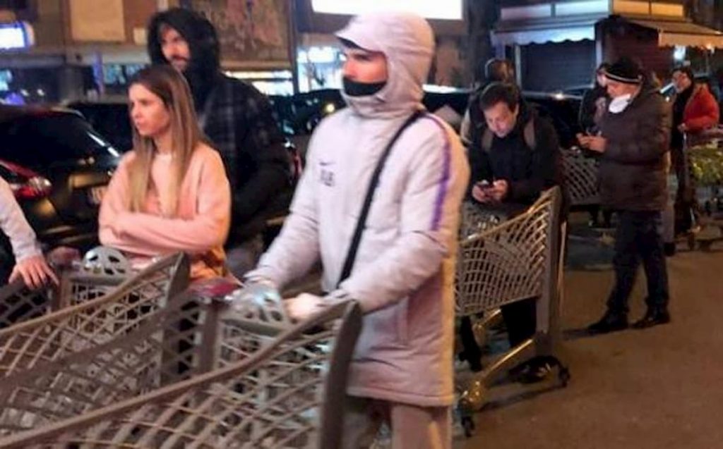 llorente-supermercato-napoli-1