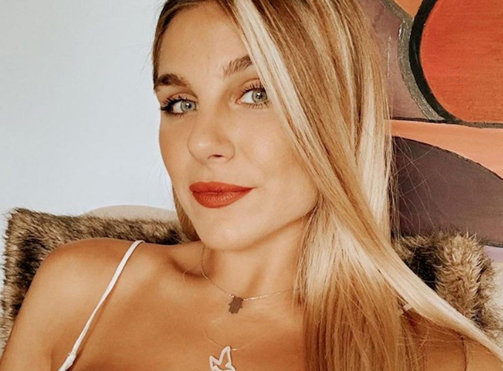 icardi-decollete-urlo