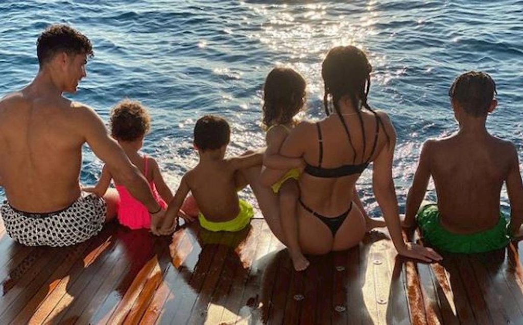 georgina-famiglia-ronaldo-1