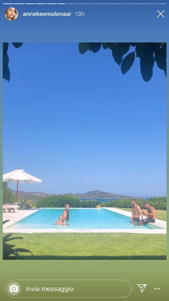 devrij-deligt-piscina