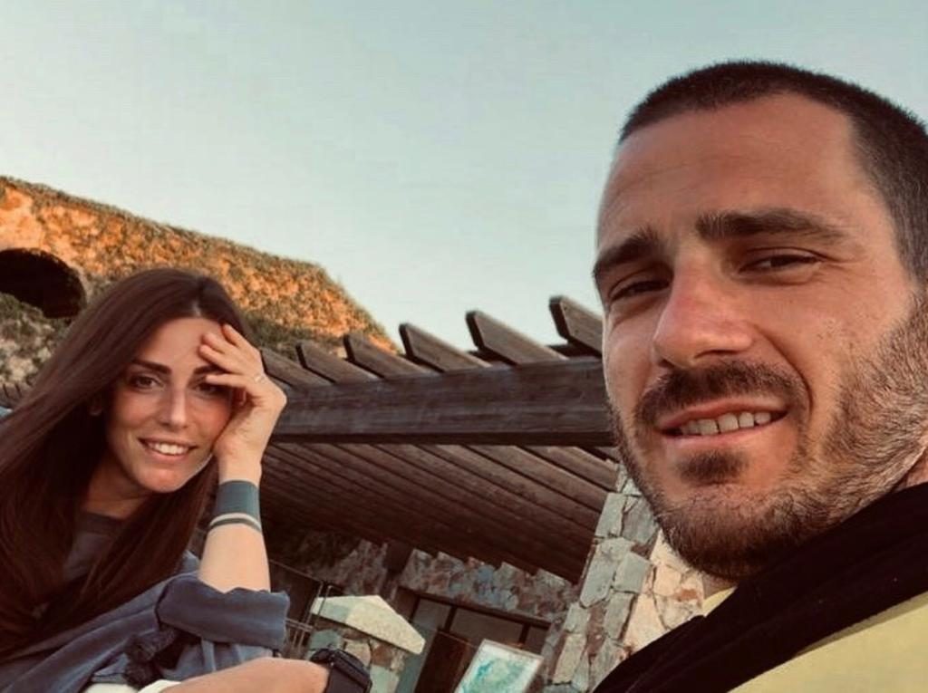 moglie-bonucci-realizzata-manca