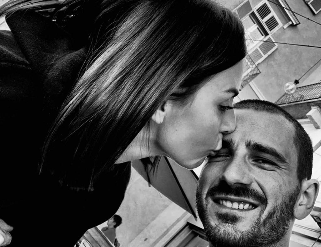 moglie-bonucci-attesa