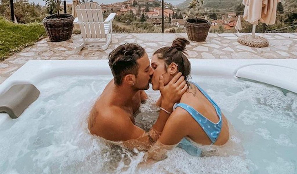 vignali-bacio-vasca