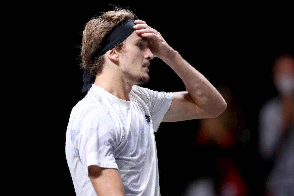 zverev-accuse-violenze