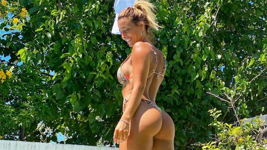 perez-bikini-urlo
