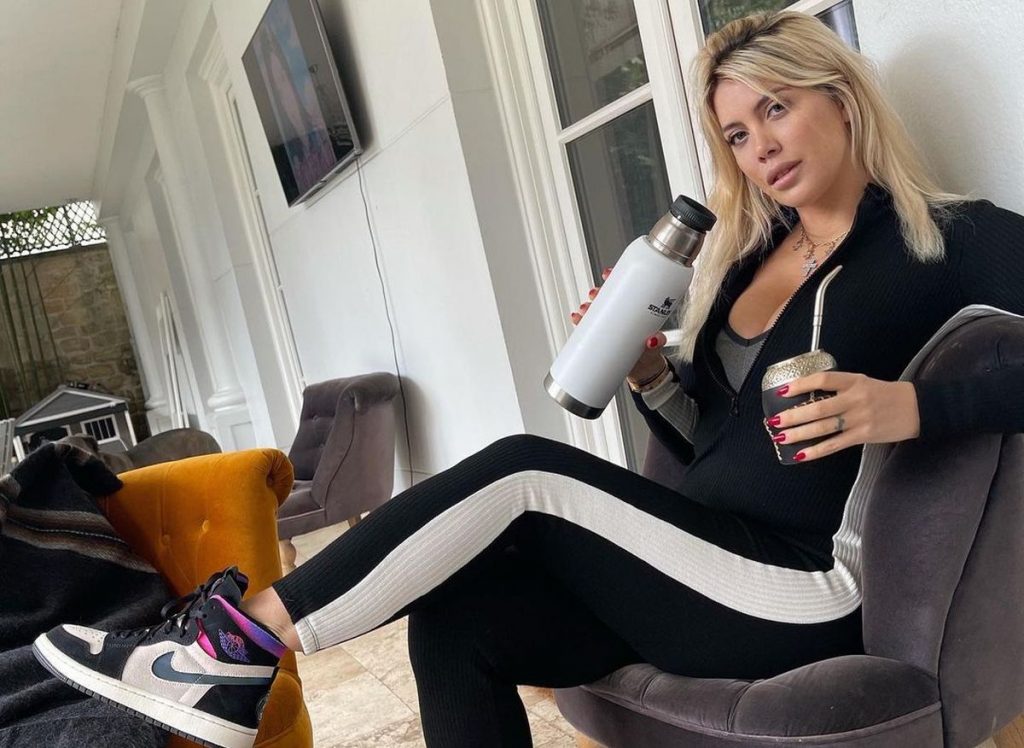 wanda-nara-mate