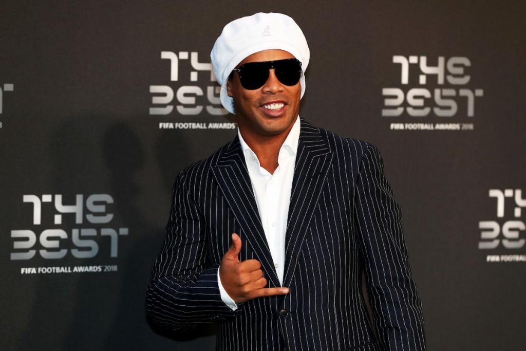 ronaldinho-beve-mattina