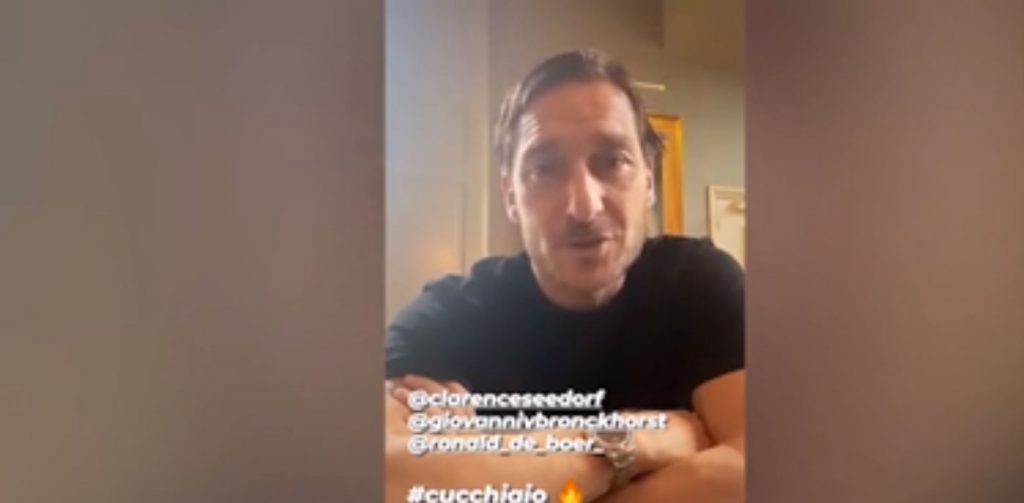 Totti Seedorf cucchiaio