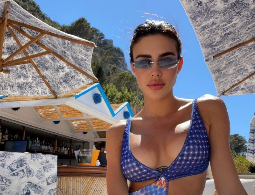 michelle-sander-bikini-risalta-forme