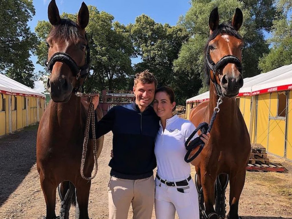 muller-maltrattamenti-cavalli (1)