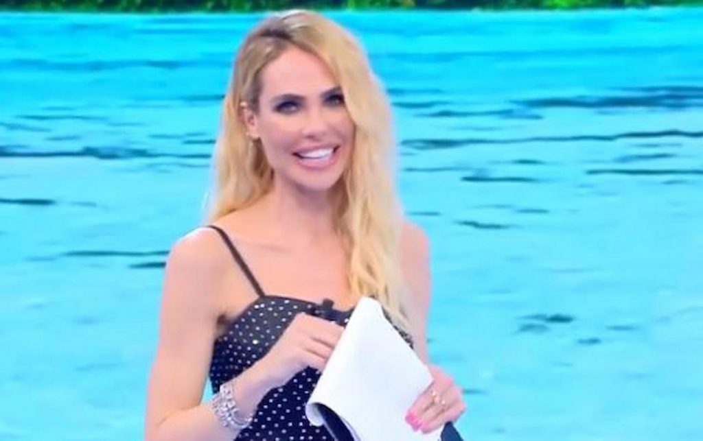 ilary blasi (1)