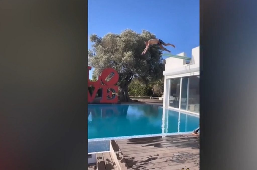 di-maria-tuffo-piscina