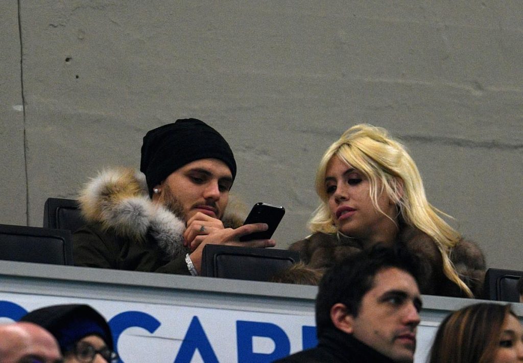 reazione-wanda-messagig-icardi (1)