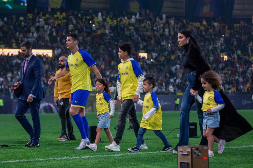 ronaldo georgina alnassr