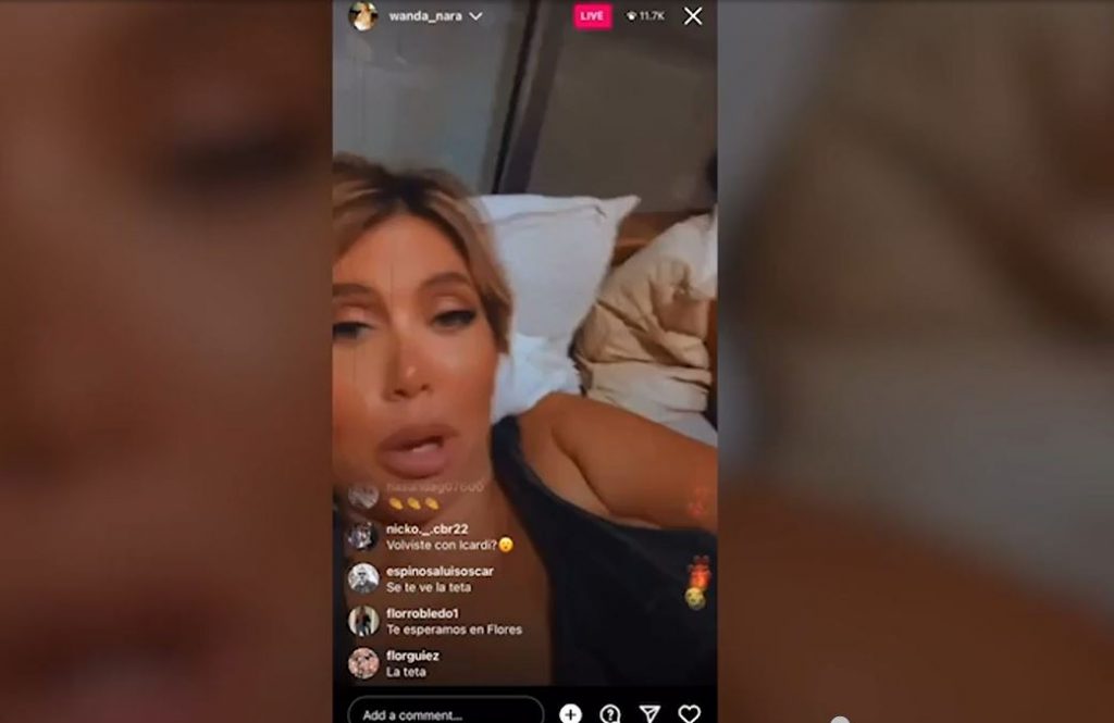 Wanda Nara capezzolo