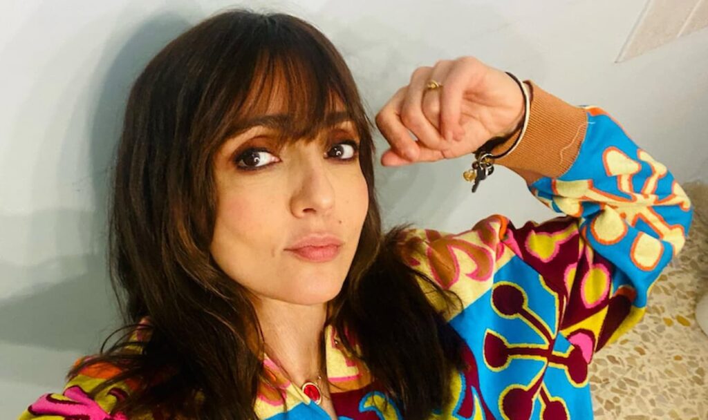 ambra angiolini selfie