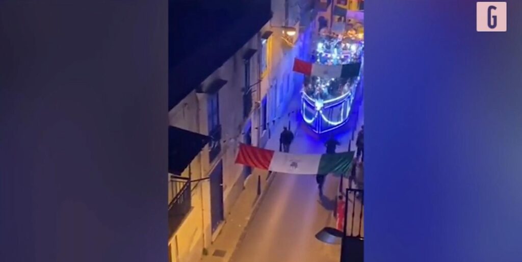 festa napoli strada (1)