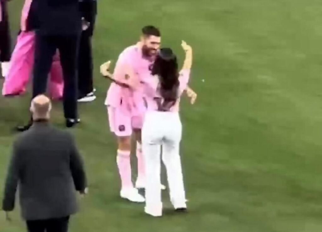 lady-messi-virale