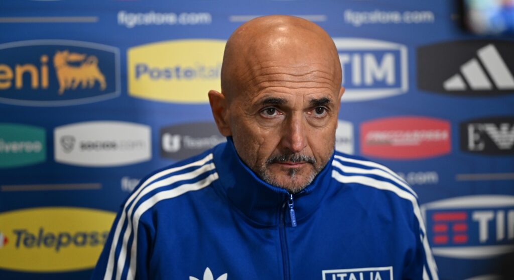 Italy Training Session &amp; Press Conference