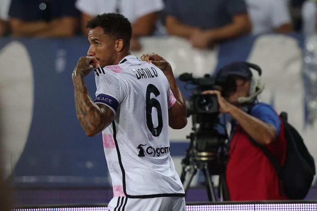 danilo capitano juventus
