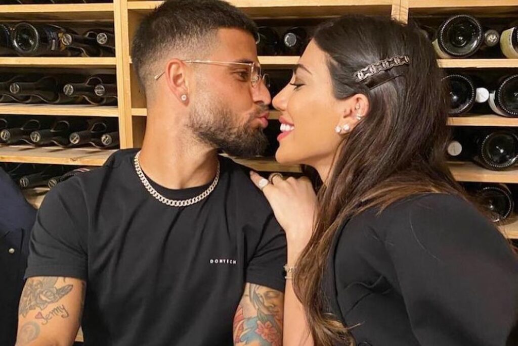 insigne e la moglie (1)