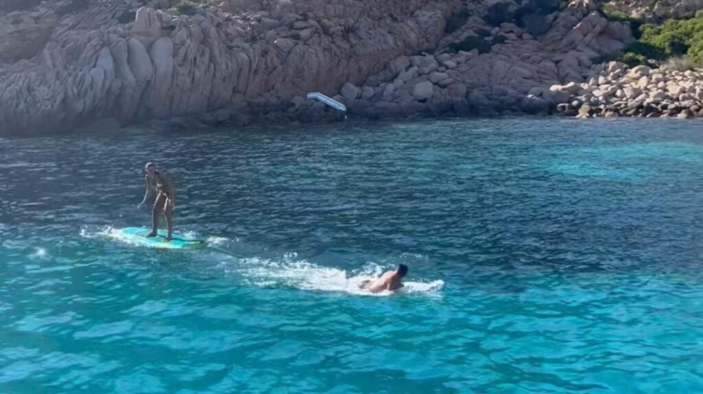 sorella-frattesi-surf