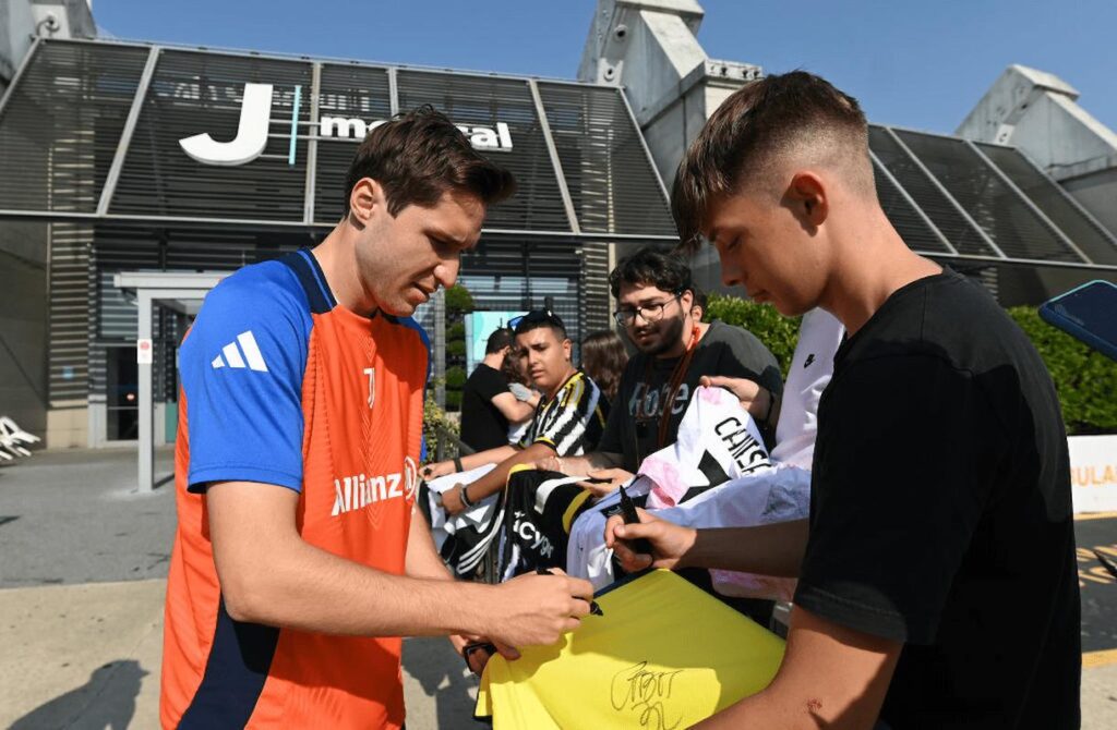 chiesa j medical autografi