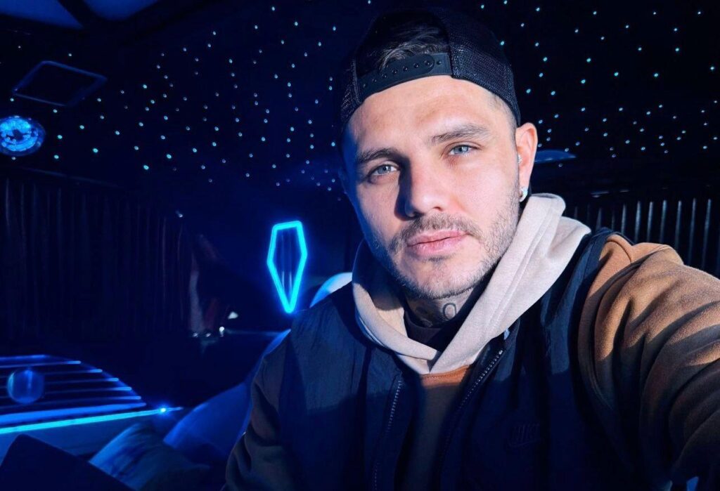 icardi-beccato-discoteca