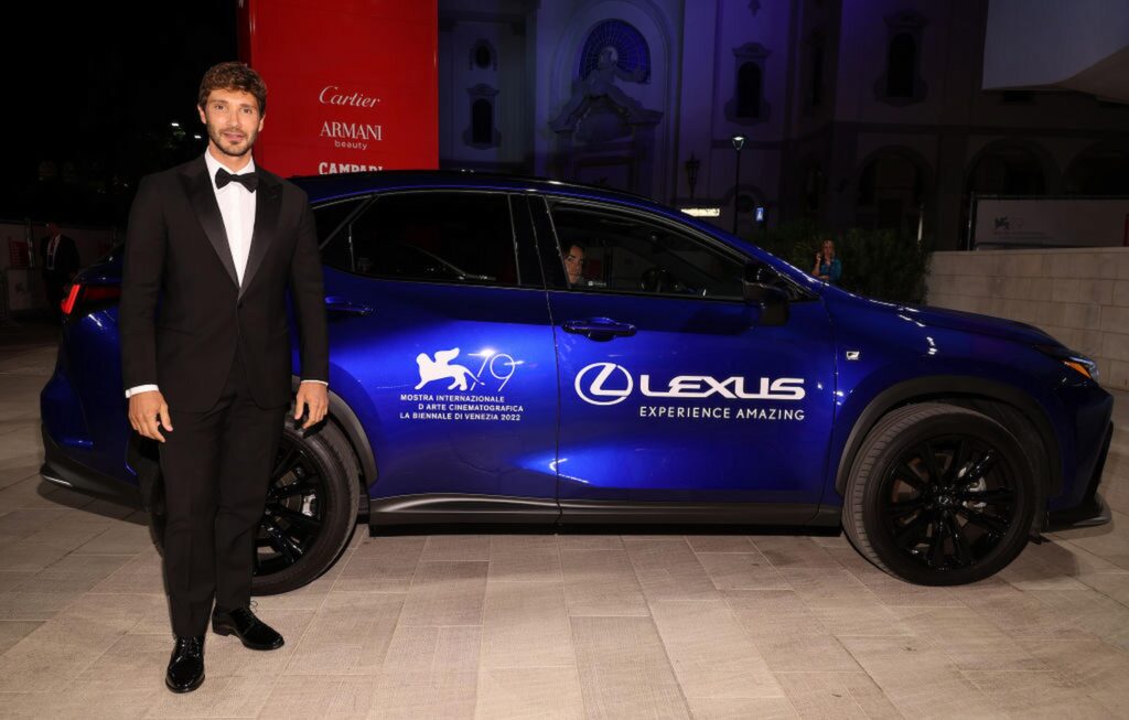 stefano de martino (2)