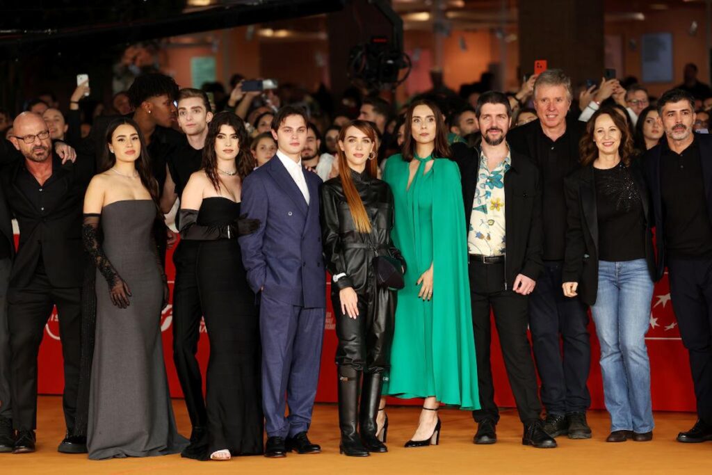 mare fuori cast (1)