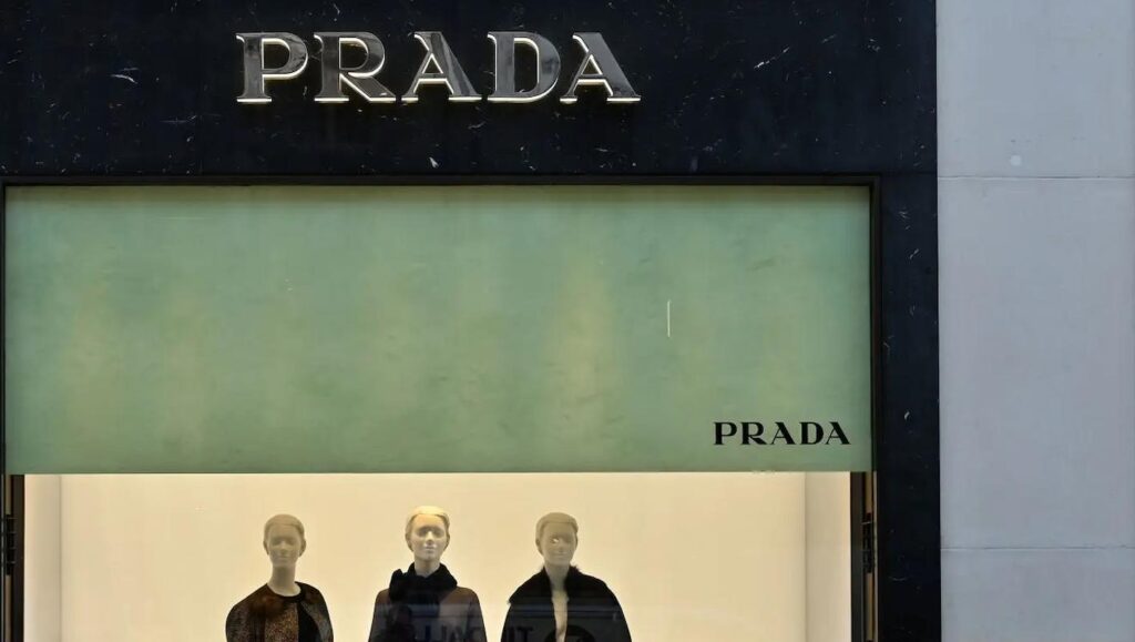 Prada compra Versace