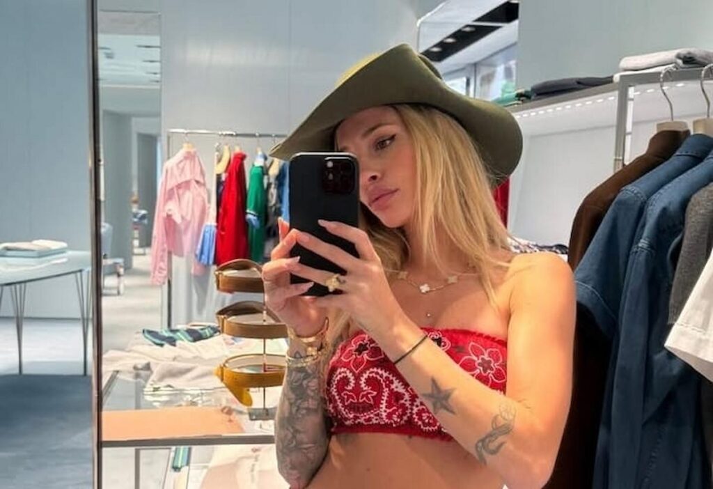 nasti shopping