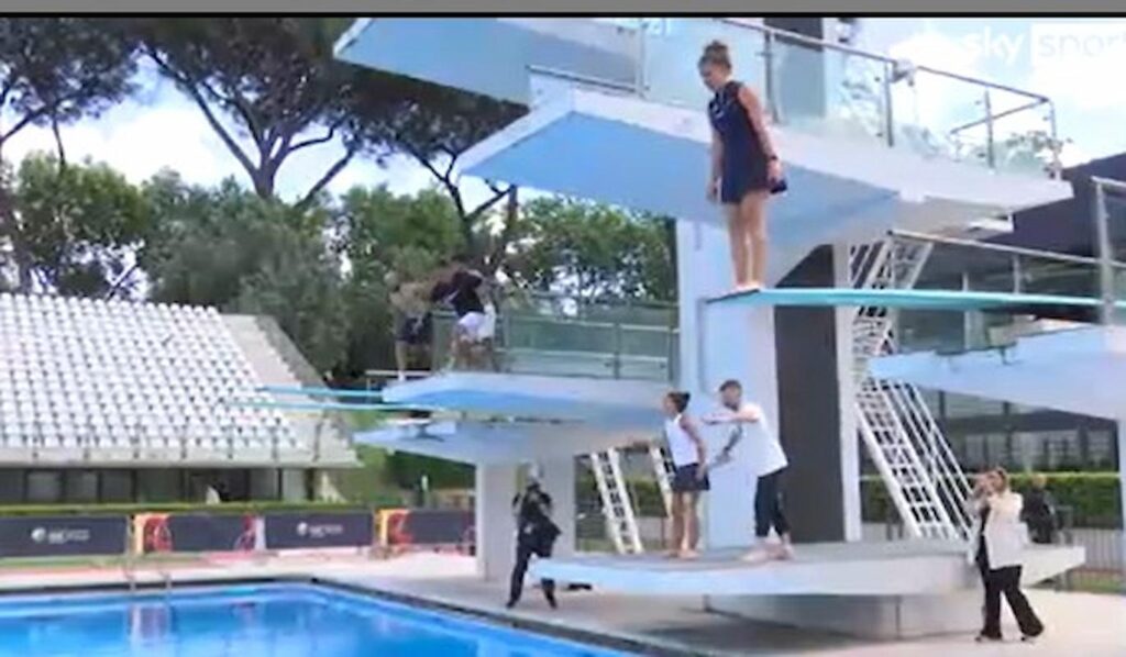 tuffo piscina doppio errani paolini (1)