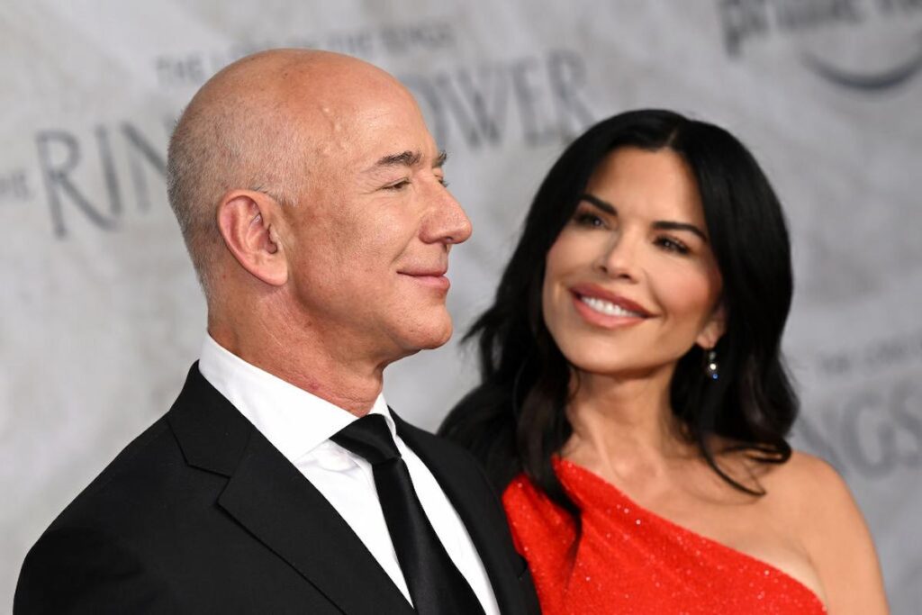 jeff bezos lauren sanchez