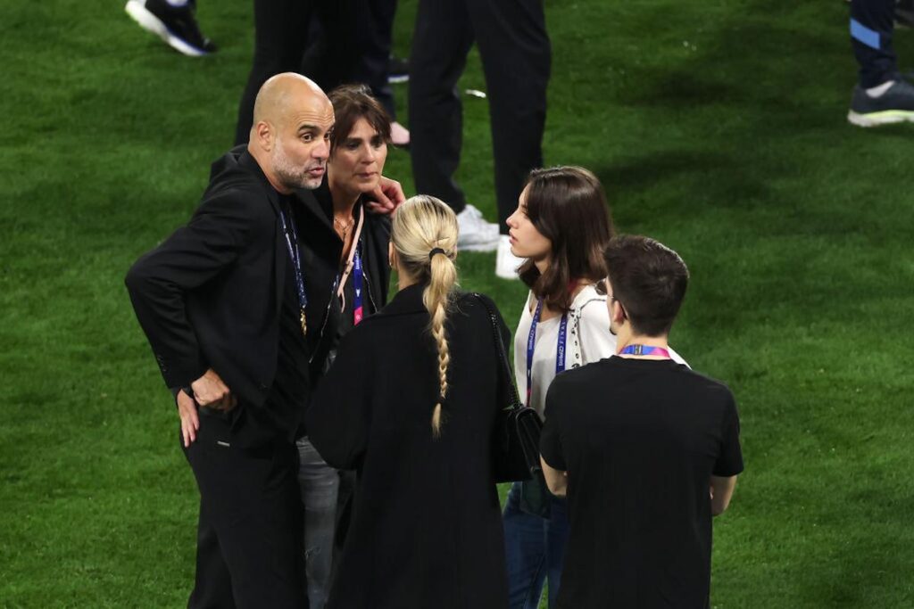 guardiola e la moglie (2)