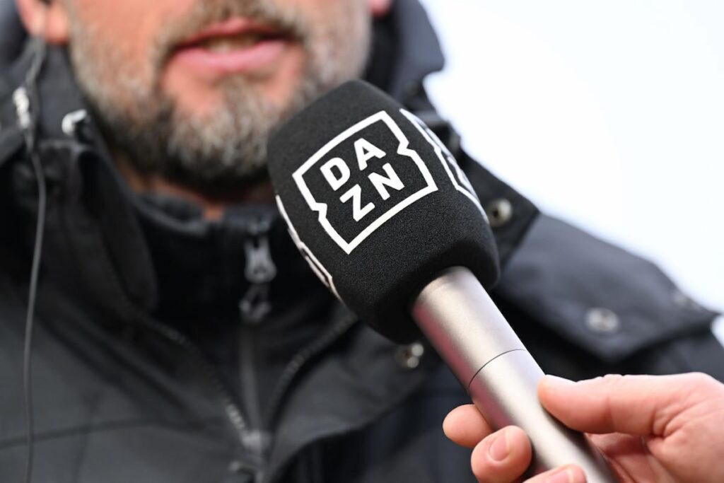 microfono dazn