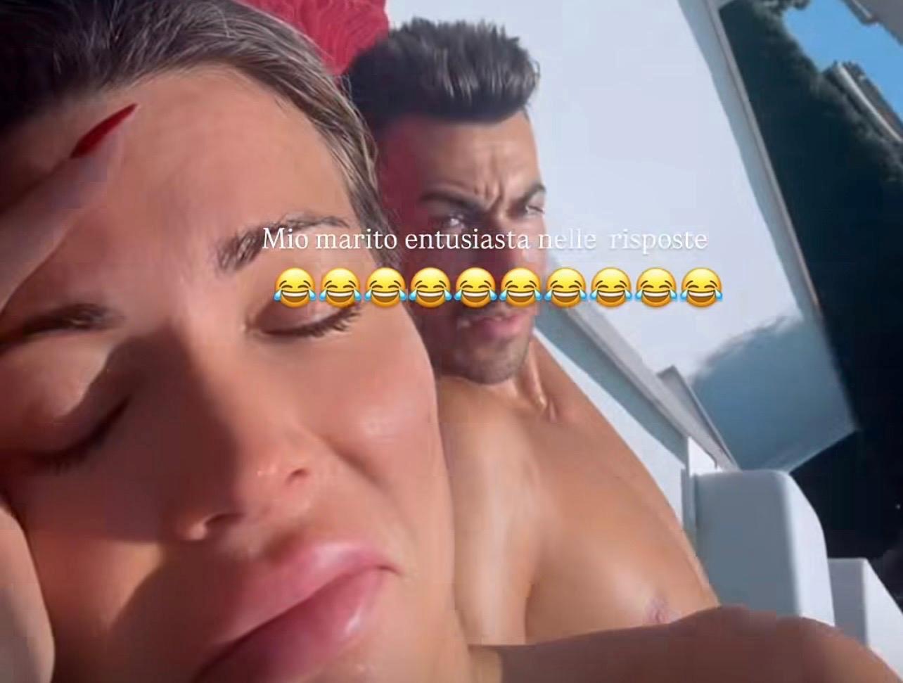 VIDEO / Ludovica Pagani e la risposta di El Shaarawy a come stia procedendo la vita da sposati