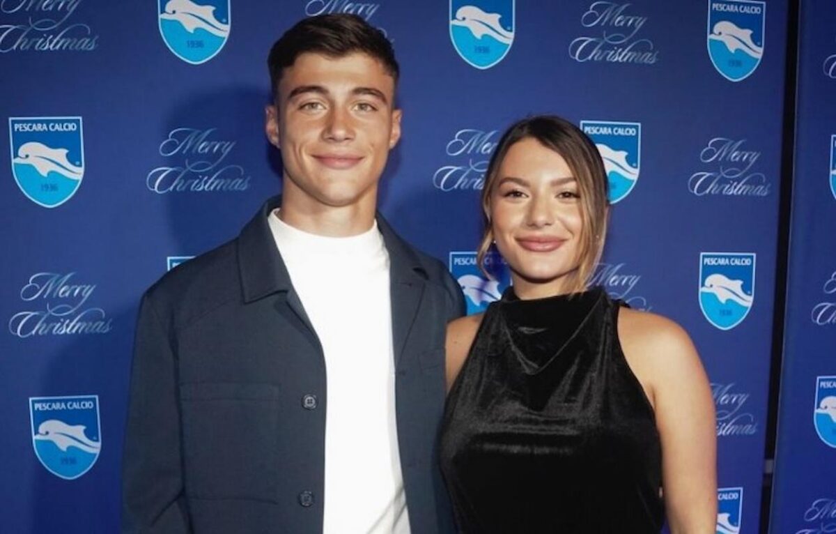 Martina Barella, sorella di Nicolò e il compagno Alessandro, giocatore del Cagliari