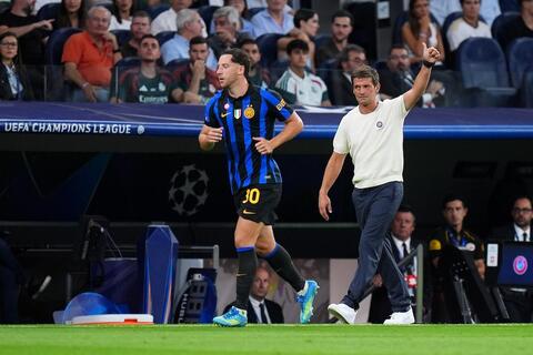 Chivu Bernabeu (1)