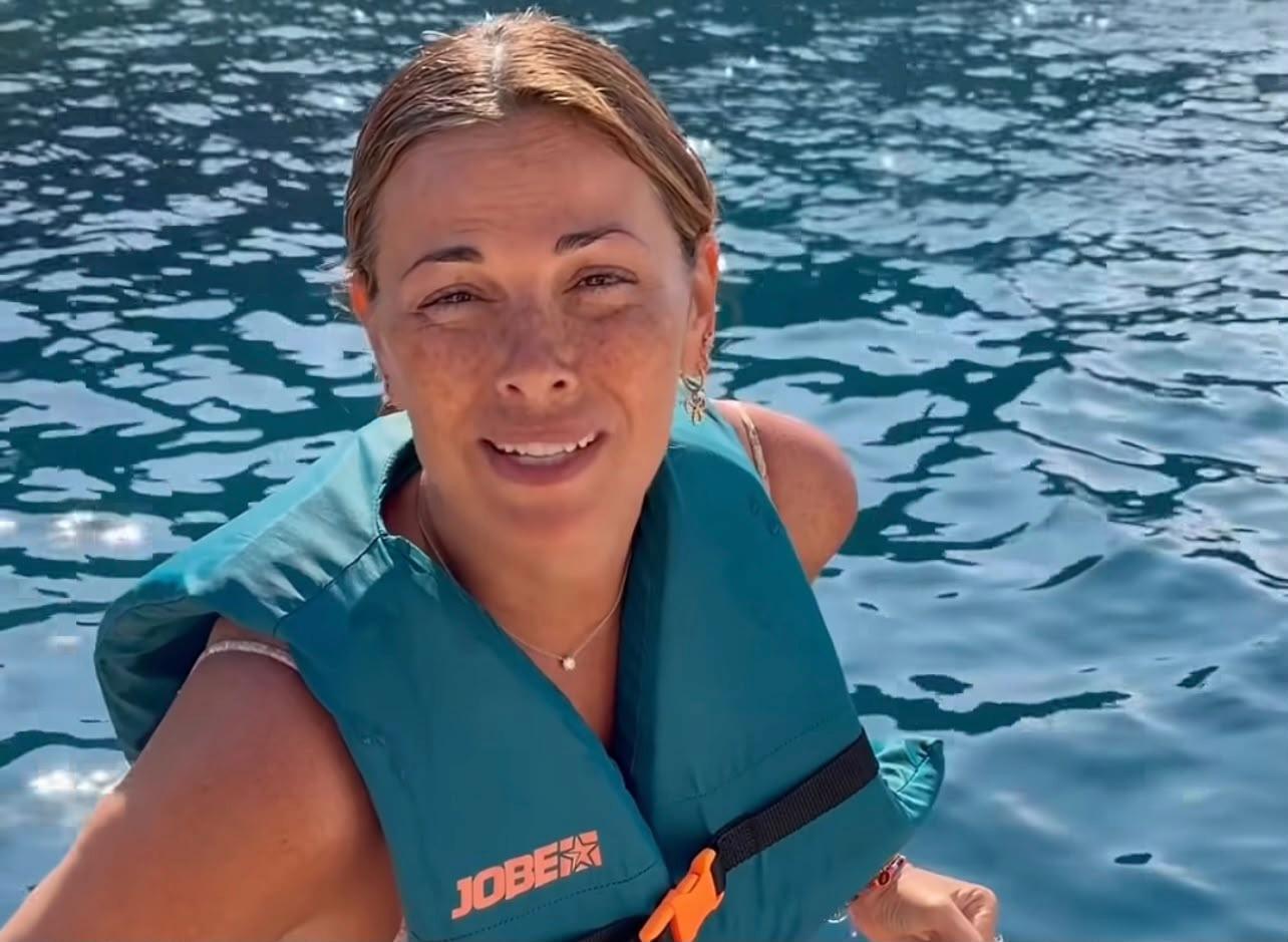 VIDEO / Vanessa Incontrada fa sport d'acqua, poi l'incidente: "Non potete capire..."