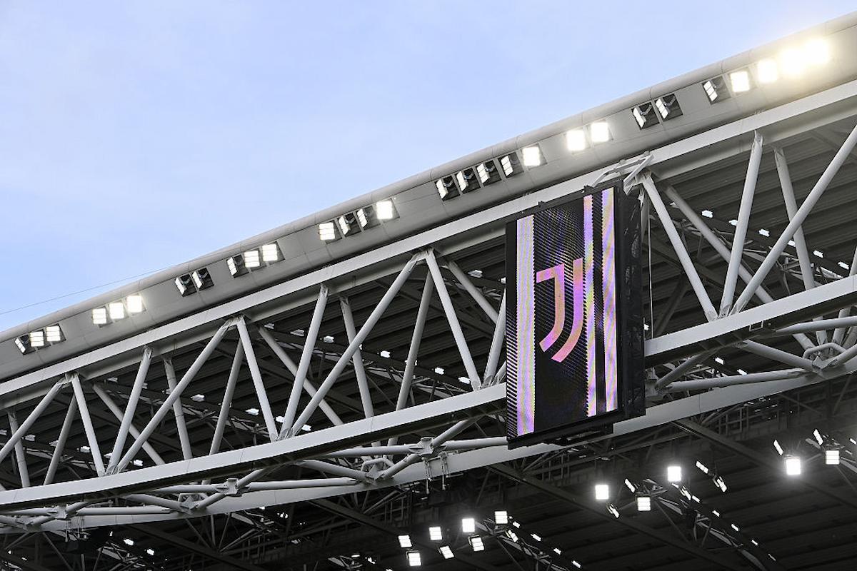 Ziliani: "Juve, 66 mln di perdite. Settlement con l'UEFA è carta straccia"